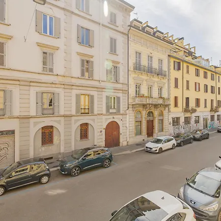 Apartament 2 Bdr Flat - Direct Tram 15 Min Duomo